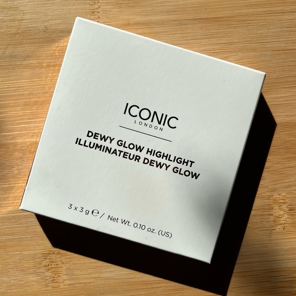 ICONIC LONDON Dewy Glow Highlighter, Cream Highlighter - Picture 2 of 4